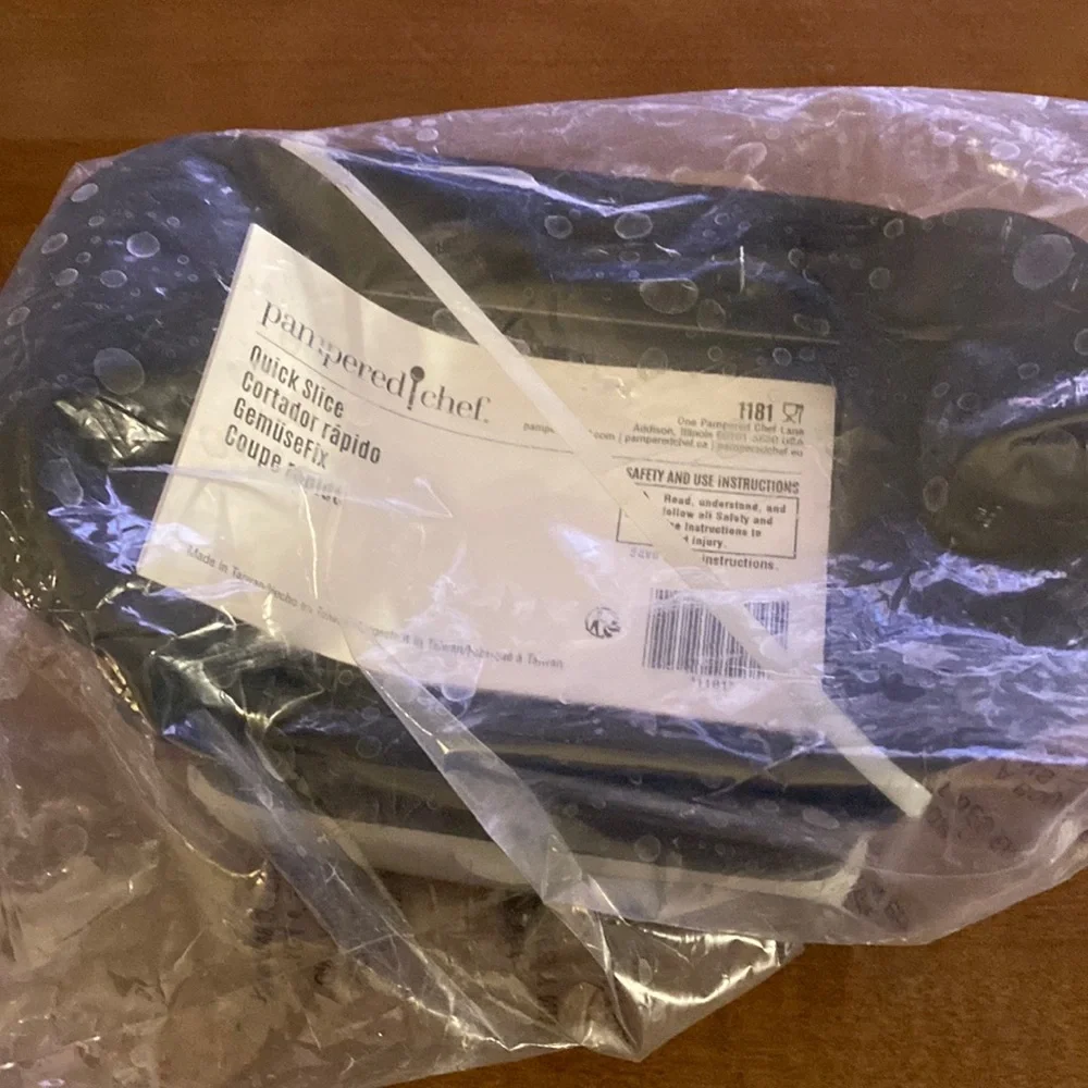 Pampered chef - Picture 1 of 1